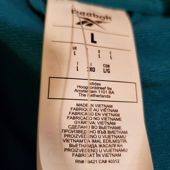 Reebok Men's Workout 1/4 zip pullover shirt. NWT size Large seatea color - Picture 5 of 10